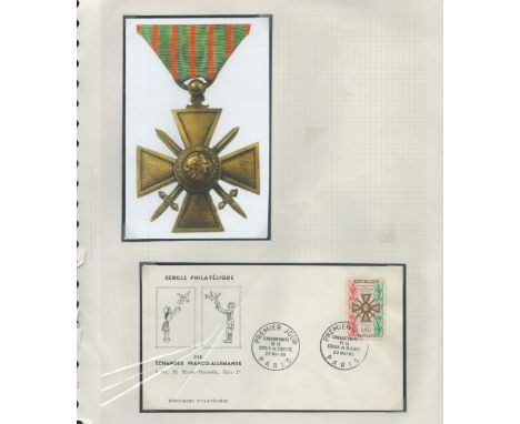 1965 French Croix De Guerre official 50th ann FDC with Medal stamp and Paris postmark. Set with picture of medal on descripti