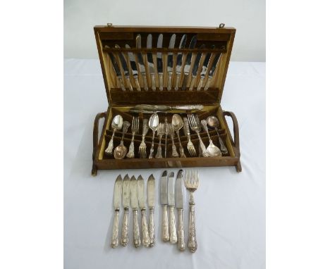 A canteen of silver plated Kings pattern flatware for six persons in fitted wooden case
