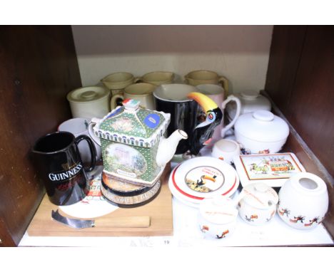 SECTION 19. Various Guinness breweriana ceramics including a cheese board, T.G. Green for Bass-Worthington jug, six various G