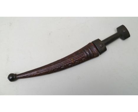 A 19TH CENTURY PERSIAN DOUBLE EDGED BLADE with full medial (Jambiya) ridge with darkened wood handle, the wooden scabbard cov