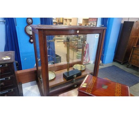 Set of chemist scales