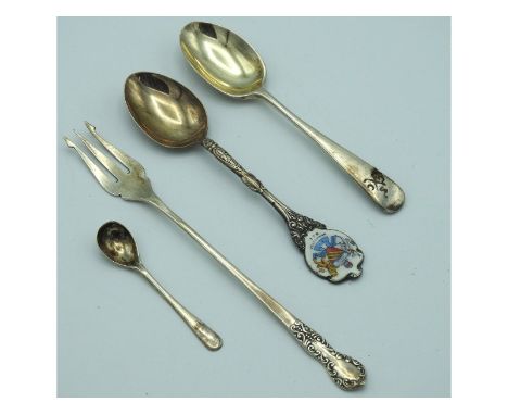 A silver enameled Winchester MGC spoon, a 1922 Birmingham silver pickle fork &amp; other items, 54.9g