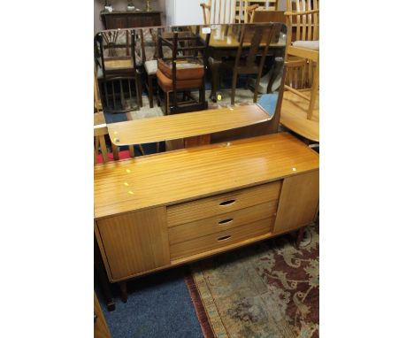 A VINTAGE 'AUSTINSUITE' TEAK DRESSING TABLE W-125 CM