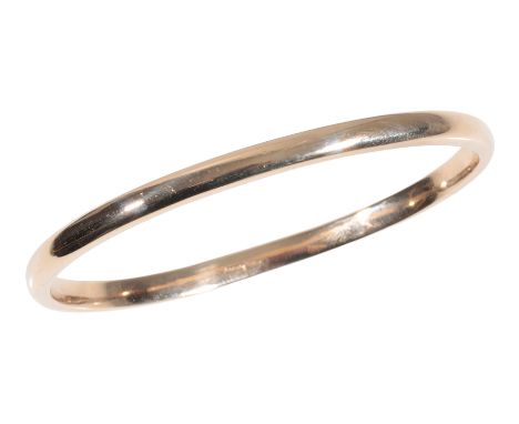 A 9CT GOLD BANGLE (c.26.4grams)