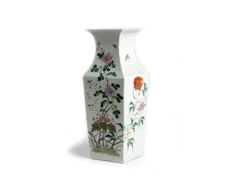 A CHINESE FAMILLE ROSE PORCELAIN VASE TABLE LAMP 19TH CENTURY decorated with flowers, leaves and butterflies, with a later tw