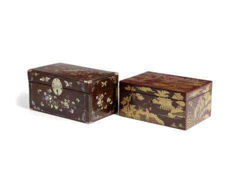 λ A CHINESE EXPORT LACQUER TEA CHEST MID-19TH CENTURY decorated in gilt with fishermen, boats, willow trees and pagodas, in a