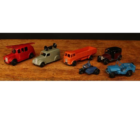 Dinky Toys diecast models, comprising 25r/420 forward control lorry, orange cab and body, black ridged hubs, unboxed; 25h str