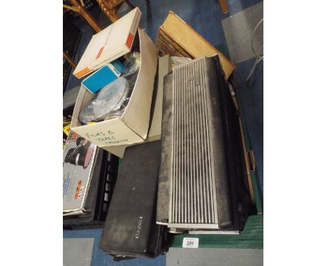 A Vintage Grundig Reel to Reel Tape Recorder, Books Etc.