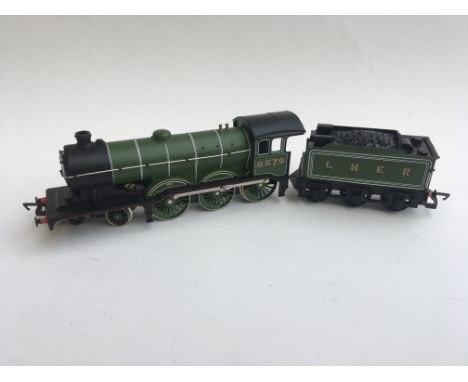 A Hornby R284 LNER class B12/3 4-6-0 locomotive boxed and a Lima models "KING GOERGE V" locomotive 205103M boxed.