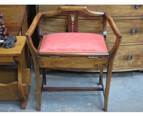 INLAID MAHOGANY PIANO STOOL WITH LIFT UP SEAT