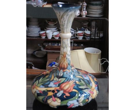 MOORCROFT BOTTLE NECK CERAMIC VASE, SIGNED R J BISHOP TO BASE, APPROXIMATELY 24cm HIGH 