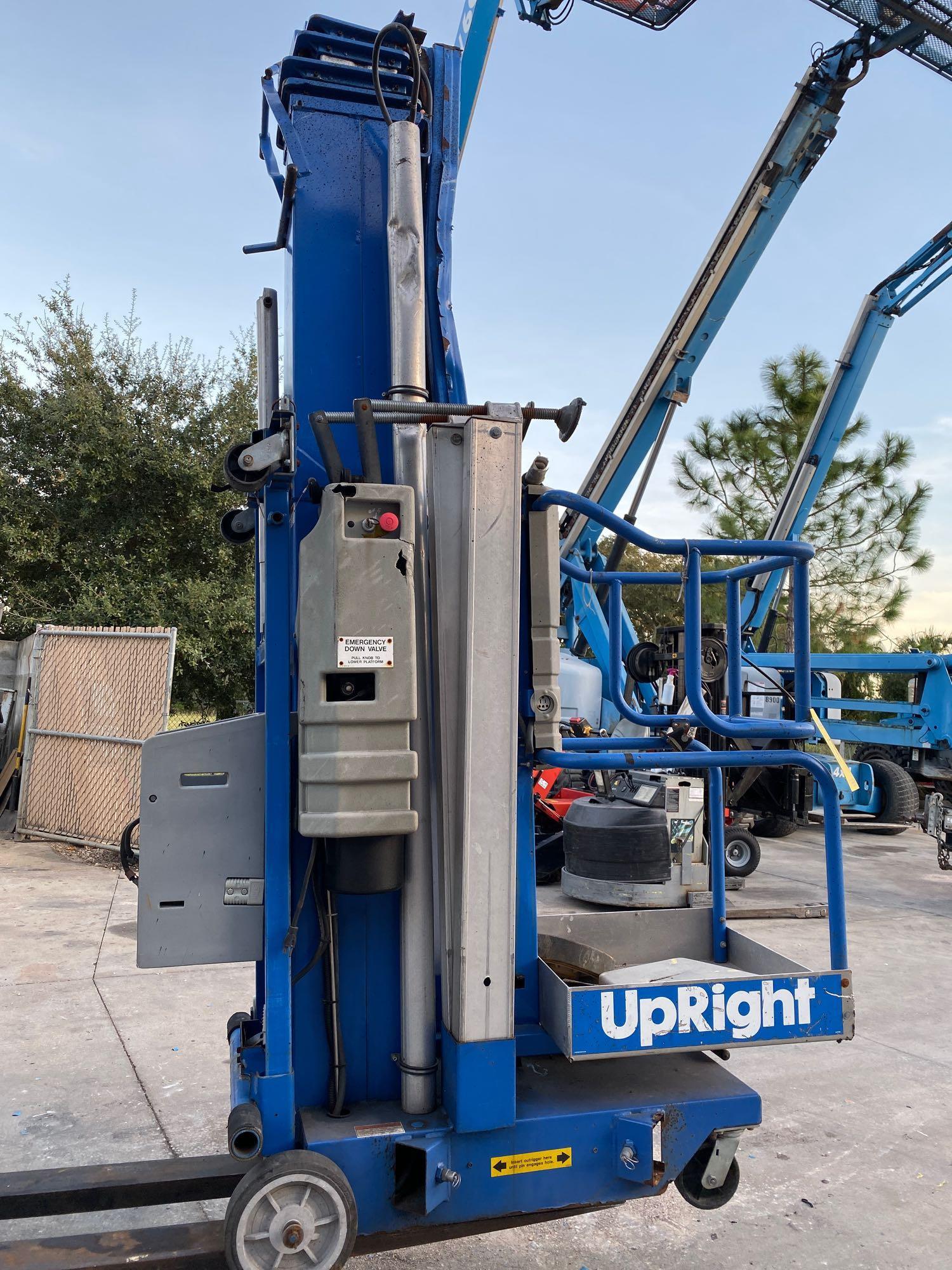 GENIE SINGLE MAN LIFT, TIPPED OVER IN SHIPPING, CONDITION UNKNOWN