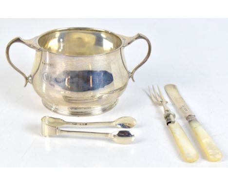 A George V hallmarked silver twin handled sugar bowl, Birmingham 1927, approx 6.2ozt, together with a hallmarked silver blade