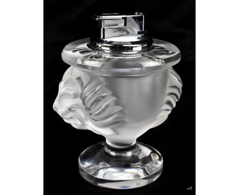 LALIQUE FRANCE; a frosted glass 'Tete de Lion' table lighter, signed to base,&nbsp;height 12cm.Additional InformationMinimal 