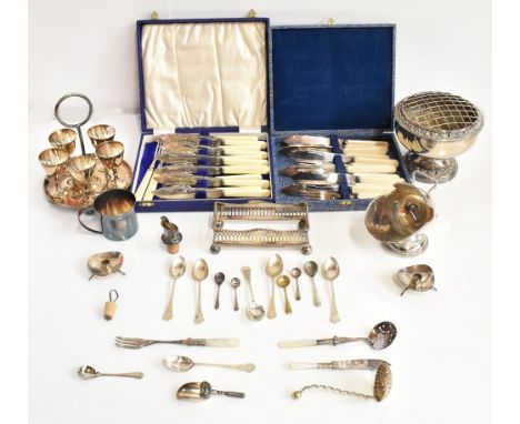A small quantity of assorted silver plate to include cased flatware services, rose bowl etc.Additional InformationDents and h