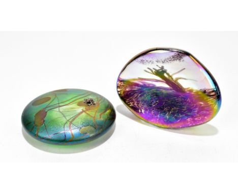 JOHN DITCHFIELD FOR GLASFORM; a silver frog and lilly pad paperweight, diameter 13.5cm, together with a further paperweight w