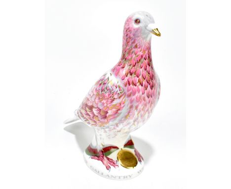 ROYAL CROWN DERBY; a limited edition animal paperweight 'War Pigeon', 188/750, complete with card.Additional InformationCompl