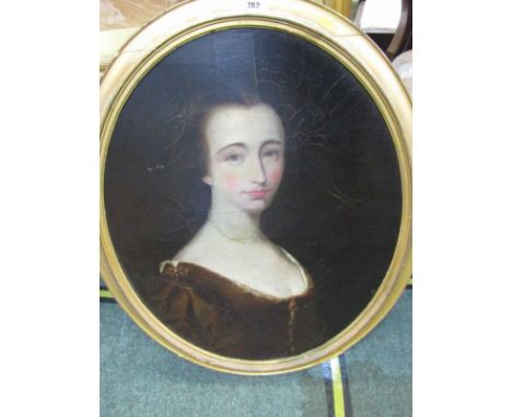18th CENTURY ENGLISH SCHOOL, oval oil on canvas "Portrait of Young Lady with pearl necklace", indistinctly inscribed on rever
