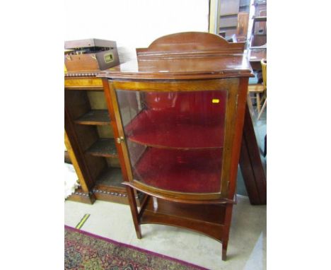 EDWARDIAN BOW FRONTED DISPLAY CABINET, 2 shelf interior and base open shelf, 24" width 