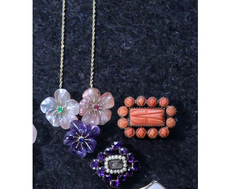 A jewelled hardstone floral necklace, in 14ct. yellow gold, with emeralds rubies and diamonds, together with a Georgian carve