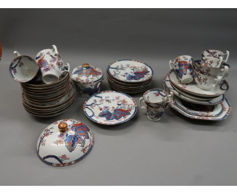 19th Century Spode stone china part tea service in the Tobacco Leaf pattern (some damages) 