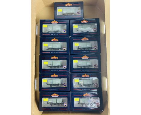 11x Bachmann OO Gauge 37-400 16T Tippler Wagons - All Boxed. P&amp;P Group 2 (£18+VAT for the first lot and £2+VAT for subseq