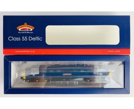 Bachmann OO Gauge 32-531DC Class 55 Deltic BR Blue 'The Prince of Wales own Regiment of Yorkshire' Livery - Boxed - CONDITION