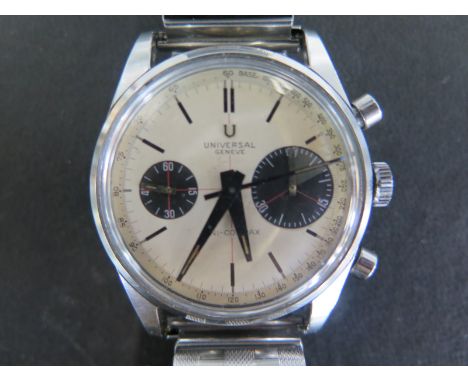 A rare gentlemans stainless steel Universal Geneve Uni Compax Chronograph wristwatch circa 1960 - Dial silver and black cross