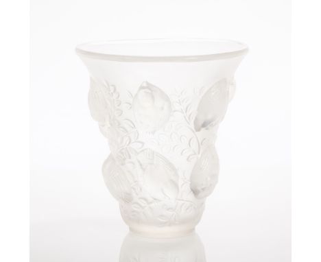 RENÉ LALIQUE ST FRANCOIS VASE
designed in 1930, opalescent glass, marked 'R. LALIQUE FRANCE' to base, 17cm high 