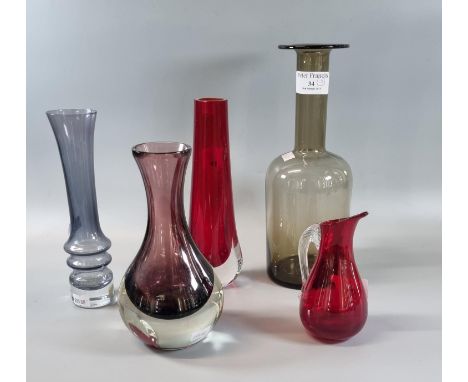 Collection of coloured glass, to include: ruby vase, ruby jug, smokey glass mallet shaped vase etc. (5) (B.P. 21% + VAT)&nbsp