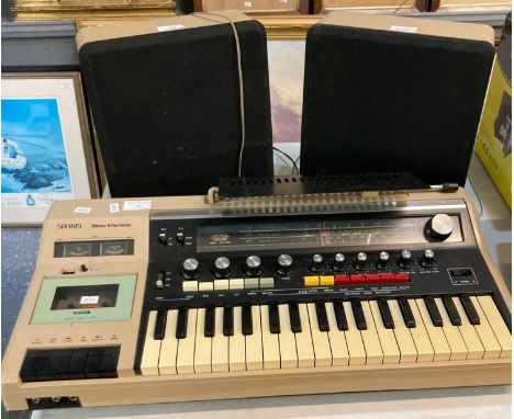 Sankei vintage stereo entertainer, with two speakers.   (B.P. 21% + VAT) 