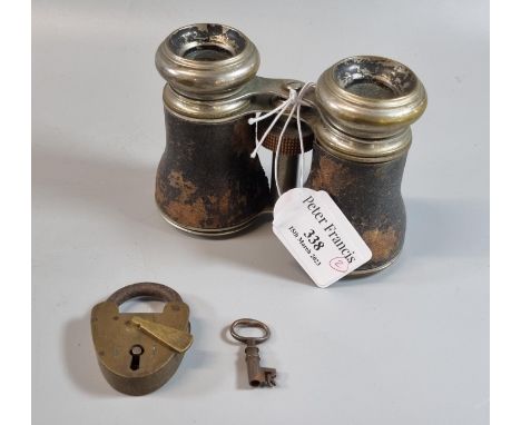 Pair of vintage opera glasses together with a brass padlock and key marked 'VR'.  (B.P. 21% + VAT) 