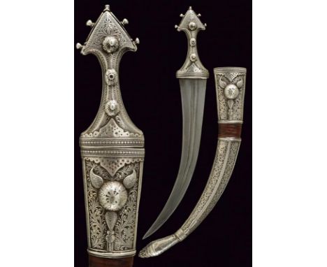 dating: 19th Century provenance: Arabian Peninsula, Curved, double-edged blade, with slight, double fuller on both facets and