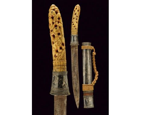 dating: 19th Century provenance: Burma, Slightly curved, single-edged blade. Ring-nut covered with silver foil, decorated wit