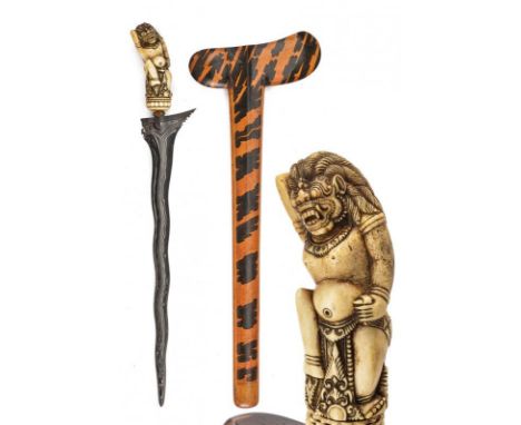 dating: circa 1900 provenance: Bali, Undulated, double-edged blade, in fine Pamor Adeg Tigaler, slightly chiselled and groove