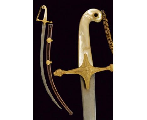 dating: 1820-30 provenance: France, Curved, flat, single-edged blade in damask; brass, gilded hilt with cross-quillon, an eff