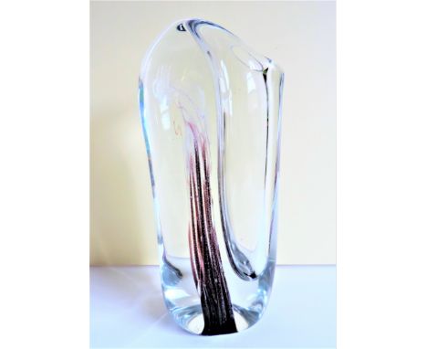 Signed F. M. Ronneby Sweden Art Glass Hand Blown Vase. A beautiful striking vintage art glass vase by FM Ronneby Sweden. Wond