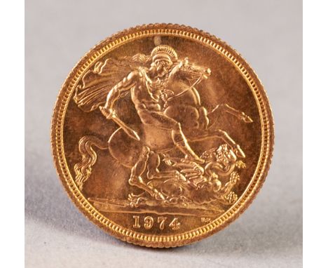 ELIZABETH II GOLD SOVEREIGN, 1974, (VF) 8gms 