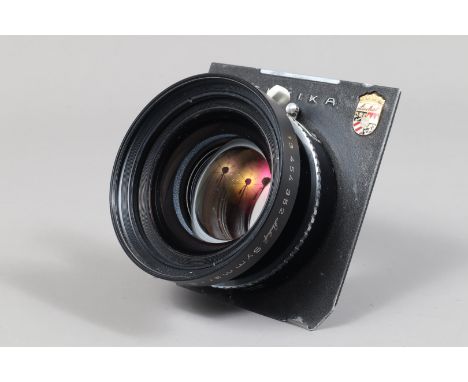 A Linhof Schneider-Kreuznach Symmar-S 210mm f/5.6 Multicoating Lens, serial no 13454352, circa 1978, for 5 x 4in format, moun