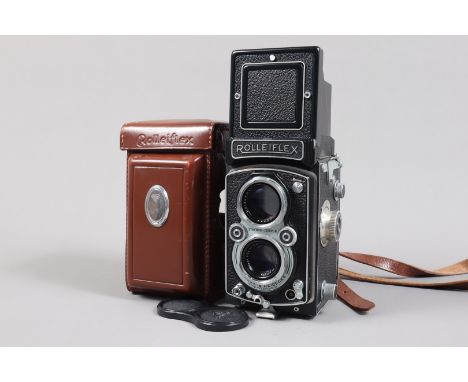 A Rolleiflex 3.5A MX K4A TLR Camera, serial no 1261309, circa 1952, body G-VG, slight marks around lens plate and tripod bush