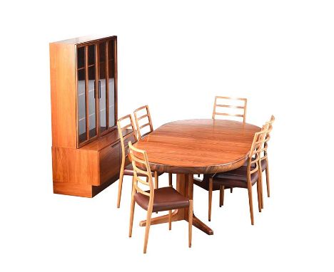 FAARUP MOBELFABRIK. DANISH ROSEWOOD EIGHT PIECE DINING ROOM SUITE. COMPRISING DINING ROOM TABLE, SIX LADDER BACK CHAIRS WITH 