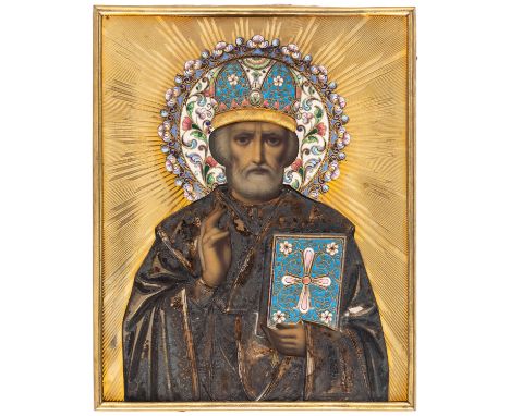 A RUSSIAN ICON OF ST. NICHOLAS THE WONDERWORKER WITH GILT SILVER AND SHADED CLOISONNE ENAMEL OKLAD, WORKMASTER PAVEL OVCHINNI