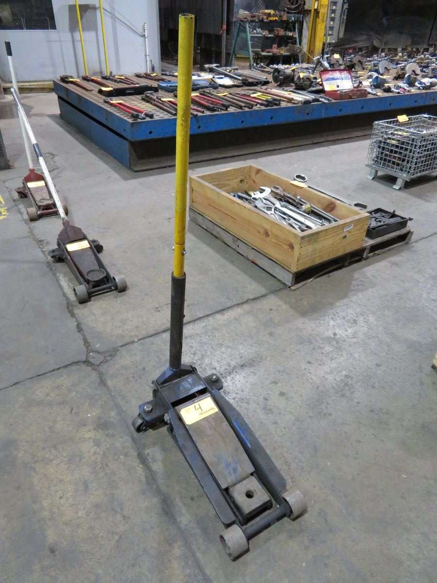 { Option of lots 3, 4 } Napa 3Ton Floor Jack