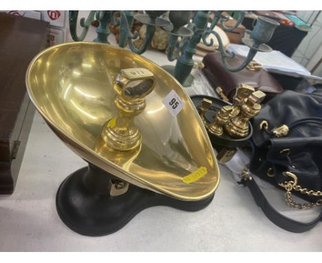 A set of kitchen scales plus weights, Boots
