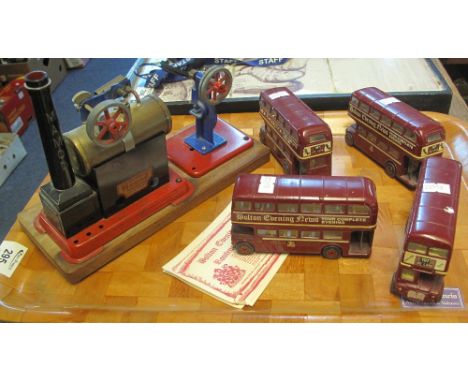 Vintage Mamod steam engine on wooden plinth together with four Corgi Routemaster buses. (5)(B.P. 24% incl. VAT)