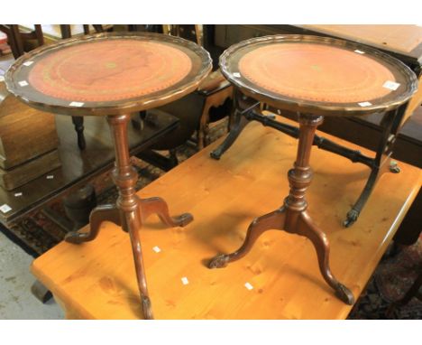 Pair of reproduction mahogany tripod wine tables. (2)(B.P. 24% incl. VAT)