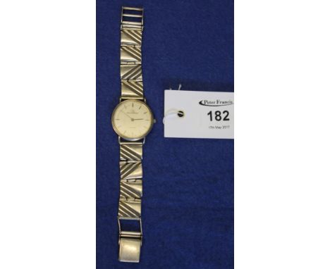 Chateau D'argent silver quartz gentleman's wristwatch on a silver panel bracelet.(B.P. 24% incl. VAT)