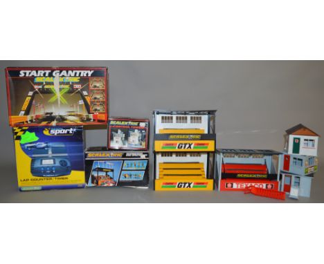 A&nbsp;mixed lot of vintage&nbsp;Scalextric accessories including boxed examples.