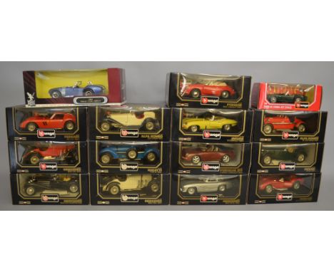 13x Burago 1:18 Scale Models together with a 1:24 example and a 1:18 Road signature Deluxe Edition model, all boxed (15)