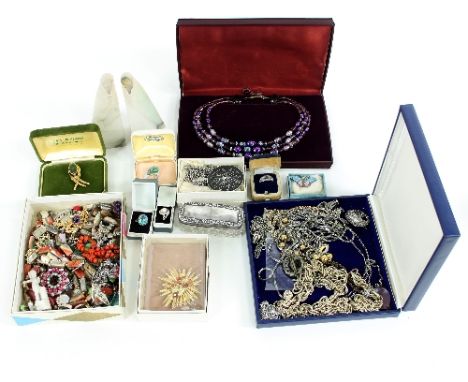 A Jorgen Jensen pewter pendant of modern design, on a neck chain, a Norwegian silver and enamel butterfly brooch and sundry c